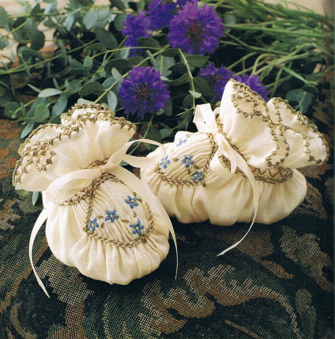 Australian Women's Weekly Needlework Book, 1991 Etsy