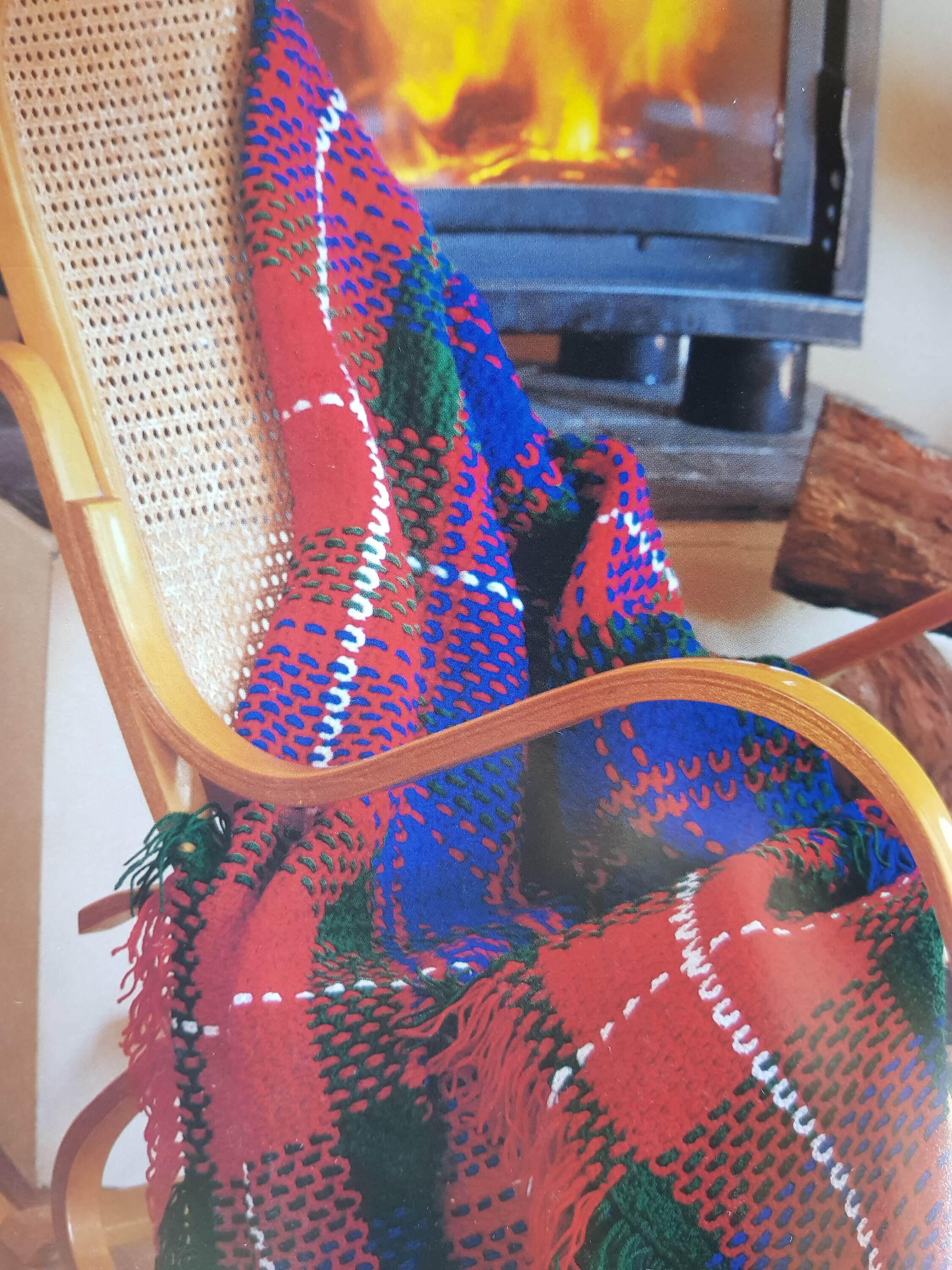 Easy To Crochet Tartan Rugs by Australian Women's Weekly Etsy