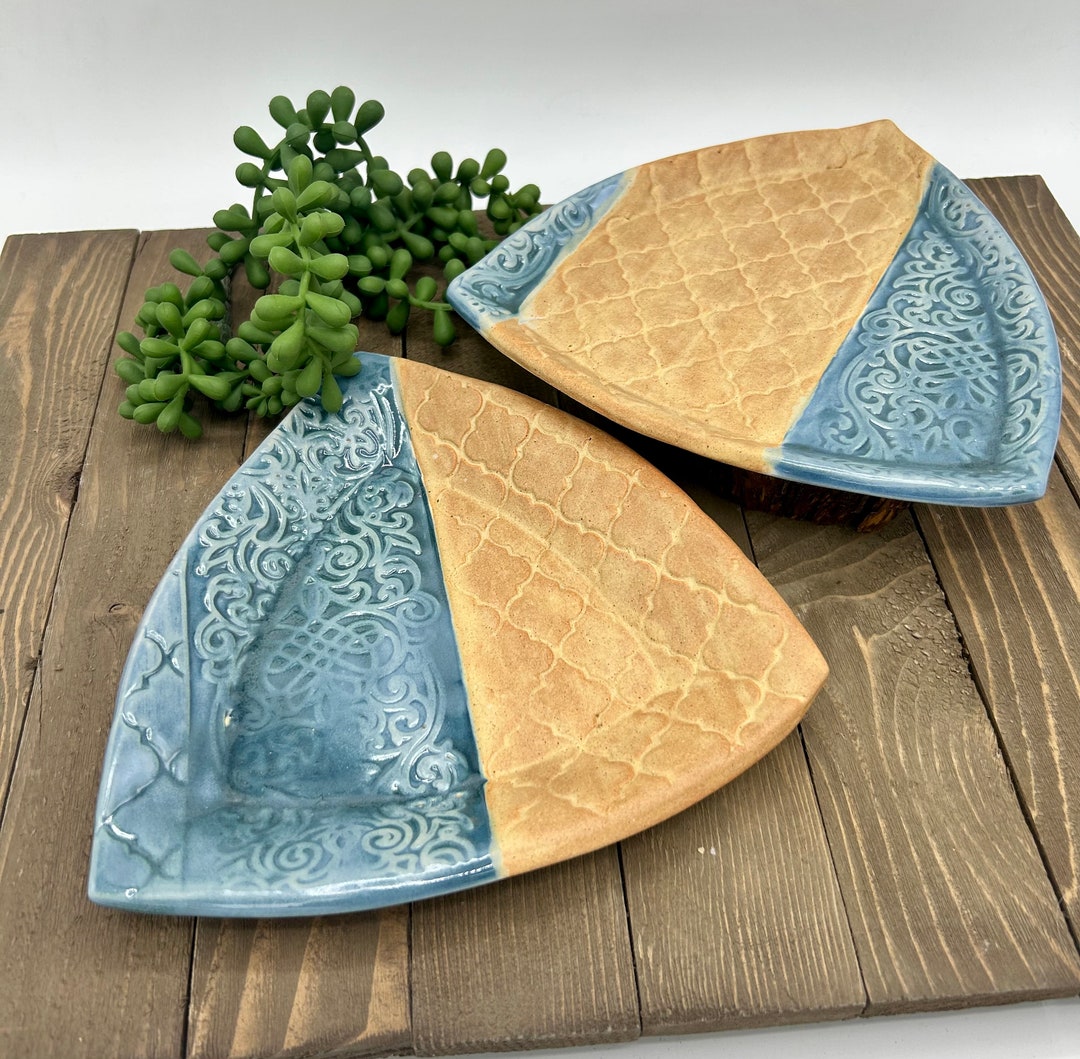 Pottery Plate Set 2 Triangle Plates Ceramic Aqua & Nutmeg Etsy