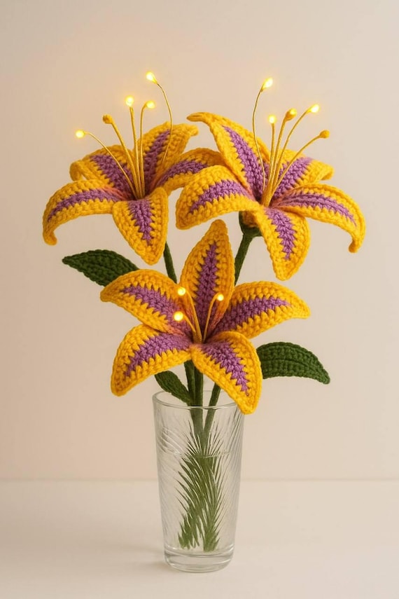Crochet Lily Bouquet With LED Lights: Handmade Floral Night Light