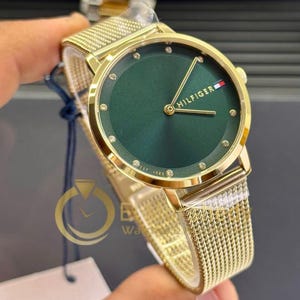 Vintage Tommy Hilfiger Watch gold-Tone Women's/Ladies Retro Designer- new with tags- original