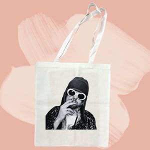 Tote Bag Kurt Cobain Nirvana – Aesthetic Cotton Tote – Gift for Her And Him – Grunge Rock Music Band – Alternative 90s – Music Bag