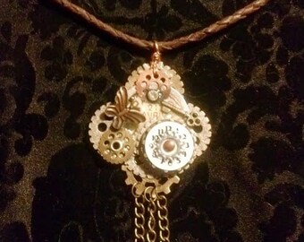 El collar Steamfly Steampunk Art Jewelry TempBSTPK02