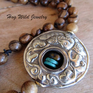 Womens Hand Knotted Wood Turquoise Nepalese Focal Bead Necklace