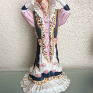 LENOX Doll Figure  Sleeping Beauty Fine Porcelain 9" collection home decor