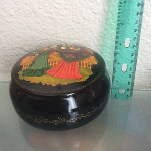 Russian Folk Trinkets Box Handmade Hand painted vintage metal image 4