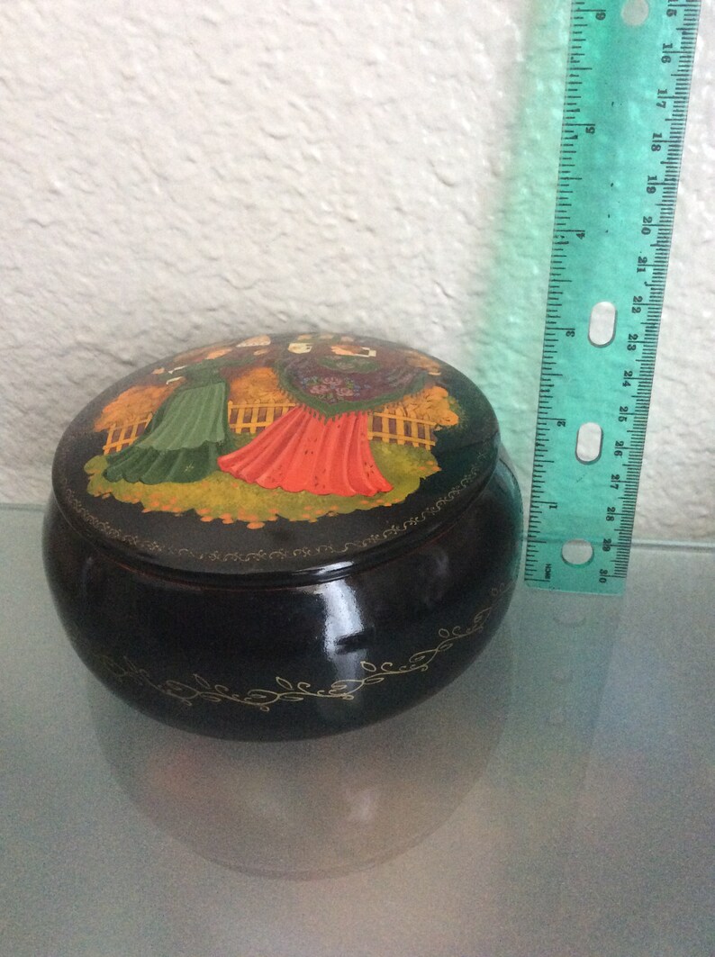 Russian Folk Trinkets Box Handmade Hand painted vintage metal image 4