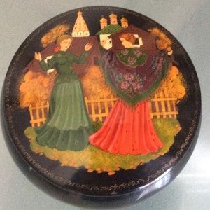 Russian Folk Trinkets Box Handmade Hand painted vintage metal image 1