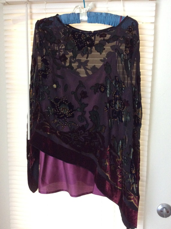 Vintage Women’s Blouse Beautiful Velvet Silk/ Rayo