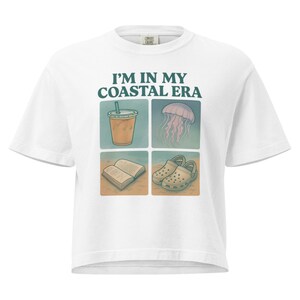 Maglietta squadrata Coastal Era - Maglietta squadrata rilassata ed elegante in stile marino per le giornate casual