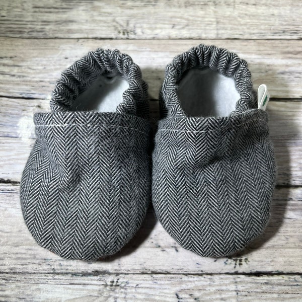 Lighter Gray Flannel Herringbone Baby Shoes, Baby Slippers, Baby Moccs, Crib Shoes