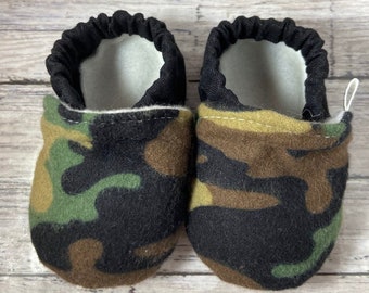 Flannel Green and Brown Camouflage Baby Shoes, Baby Slippers, Baby Moccs, Crib Shoes