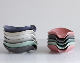 Spoon Rest - Hand made porcelain - Ceramic Utensil Rest - Pottery Spoon Holder for Stove