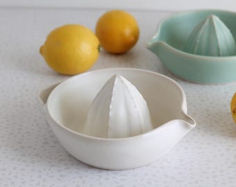 Pottery Citrus Juicer