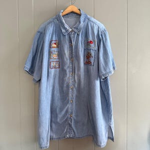 Chemise en jean brodée vintage des années 90 pour femme ~ 2X Cottagecore boutonnée