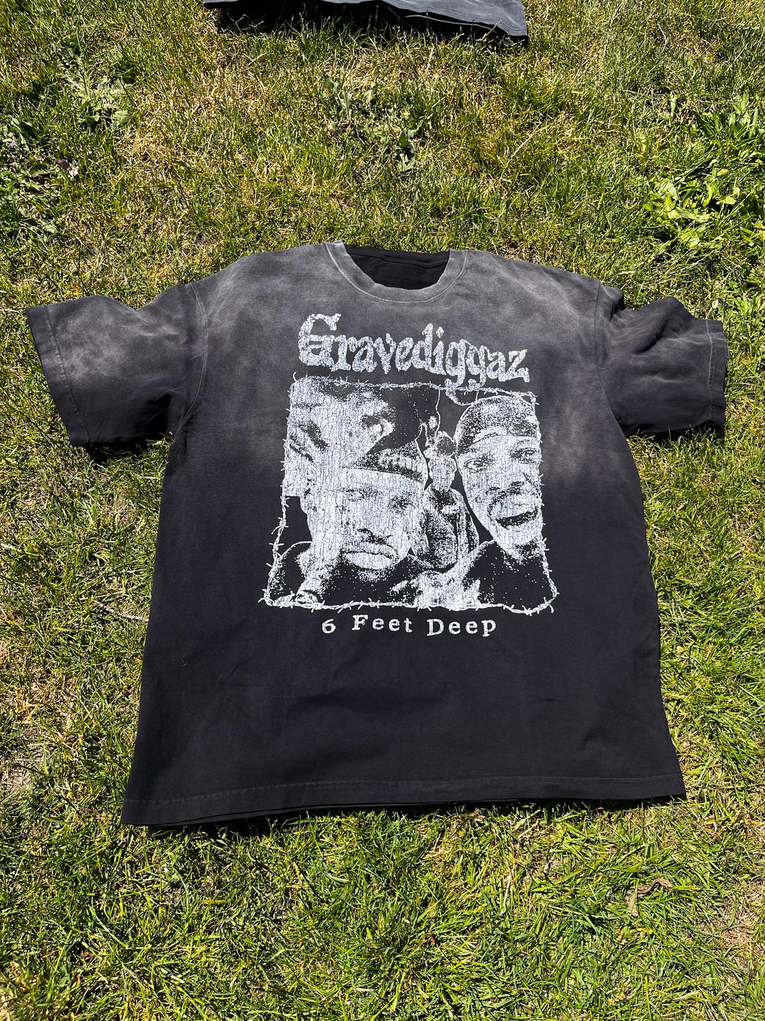 希少 90s Gravediggaz グレイブディガズ Tシャツ vintage Gravediggaz 6 Feet Deep T-shirt | 90s Hip Hop Rap Tee