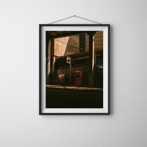 Ombre di Amstelveen – Stampa fotografica urbana / Arte murale di architettura minimalista / Scena di strada olandese