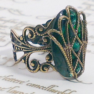 Emerald green filigree ring, Art Deco ring, abalone ring, green abalone, adjustable ring, Art Deco jewelry, gold filigree, Downton