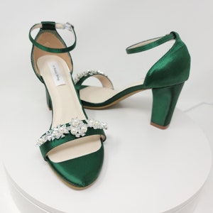 Hunter Green Bridal Shoes Hunter Green Block Heels Hunter Green Chunky Heels Crystals and Pearl Design Hunter Green Wedding Shoes 100 COLORS