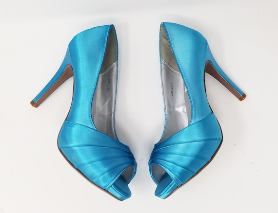 turquoise wedding shoes for bride