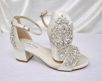 Ivory Wedding Shoes Ivory Block Heels Ivory Chunky Heels Ivory Bridal Sandals Crystal and Pearl Design 100 COLOR Options