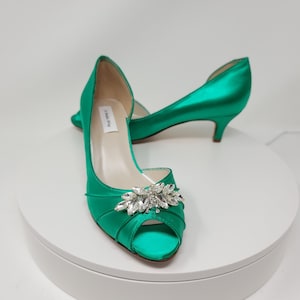 Emerald Green Bridal Shoes with Silver and Clear Crystal Applique Emerald Wedding Shoes 100 COLORS Emerald Green Heels Green Peep Toes