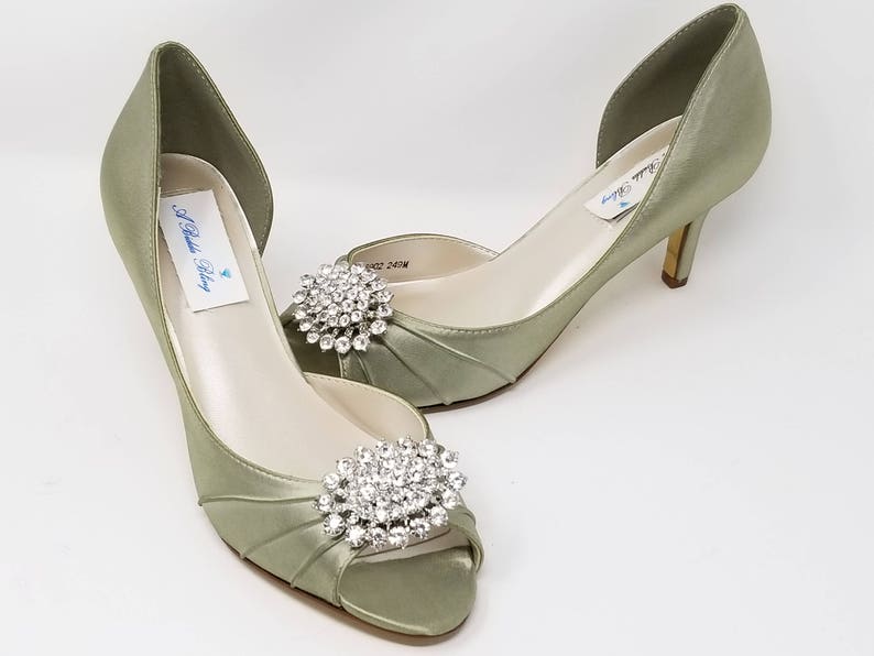 green bridal shoes wedding