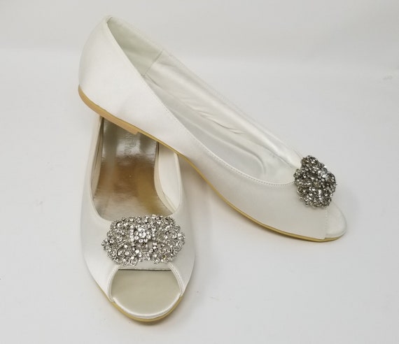 ivory ballet flats