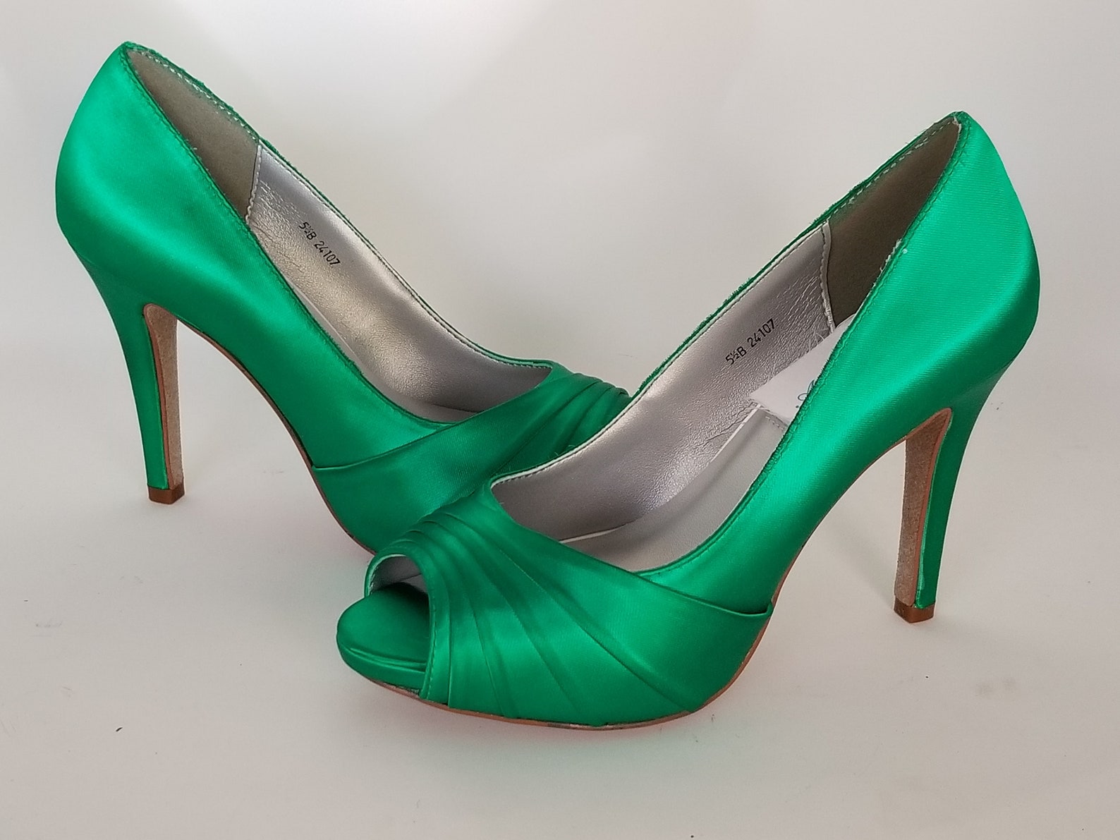 emerald green wedding shoes