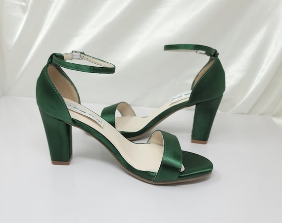 Buy GREEN VELVET SHOES, Dark Green Low Heels Pumps, Emerald Green Ankle  Strap Bridal Shoes, Womens Wedding Block Heel, Women Accessories Gift  Online in India - Etsy