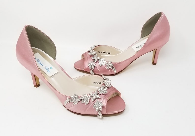 shoes that match with dusty pink dress