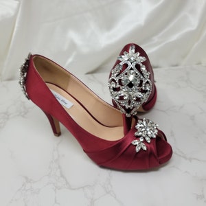 Burgundy Wedding Shoes Burgundy Bridal Shoes with Sparkling Crystal Back and Front Design Burgundy Bridal Heels Burgundy Wedding Heels