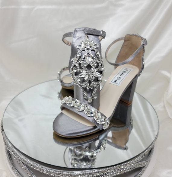 Joy Ivory Wedding Shoes with Silver Vintage Brooch – Ellie Wren