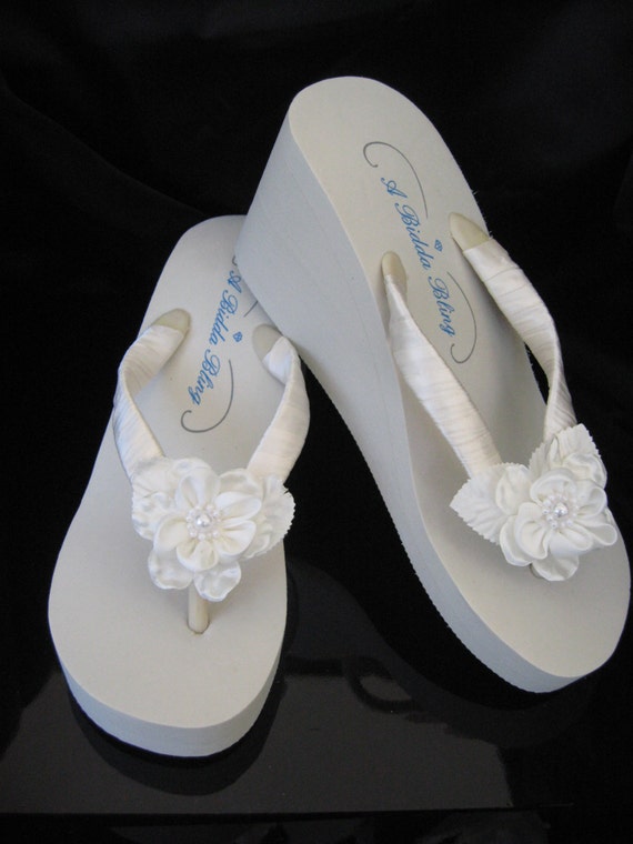 Items similar to Ivory Flip Flops - White Flip Flops - Bridal Sandals ...