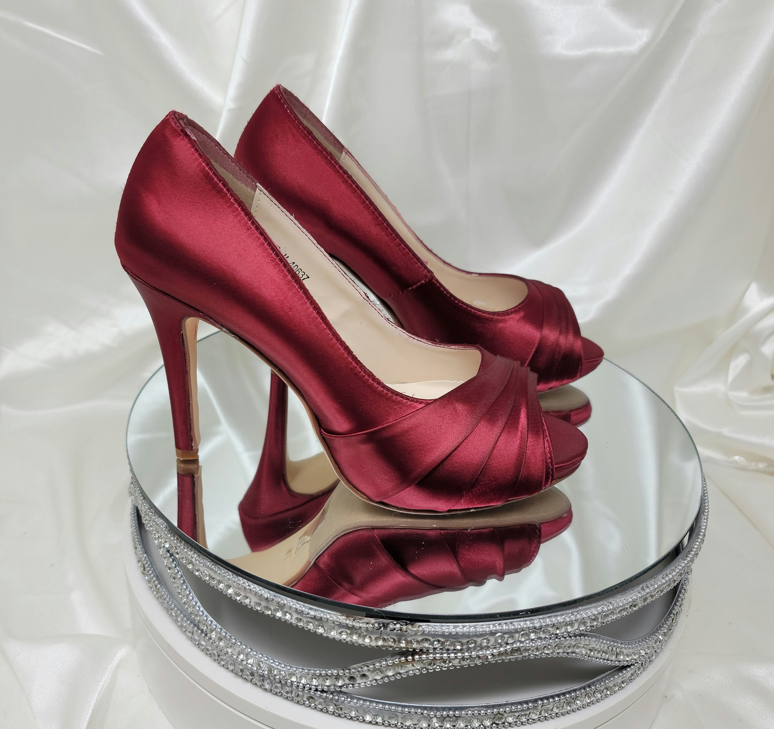 Wedding shoes burgundy, Velvet Block Heel Sandals - Velenia