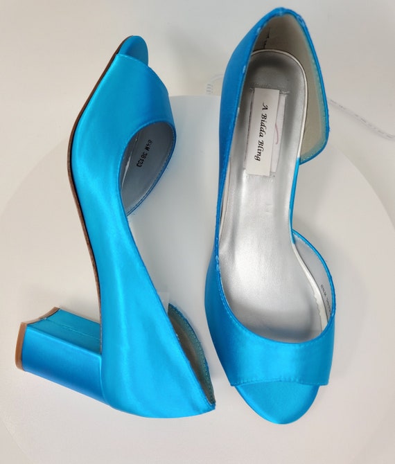 Turquoise Suede 1980s Pumps by Seducta For Sale at 1stDibs | 1980s high  heels, seducta shoes, turquoise suede pumps