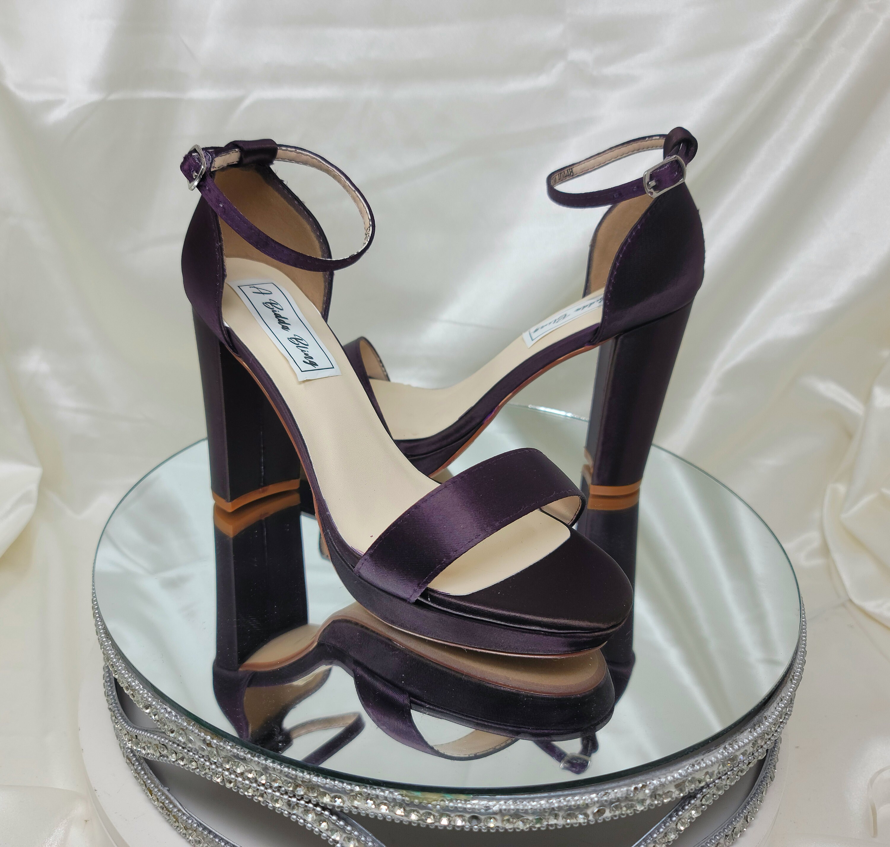 Eggplant hot sale colored heels