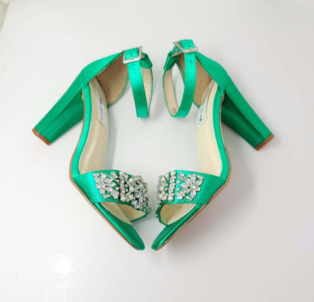 emerald green chunky heels