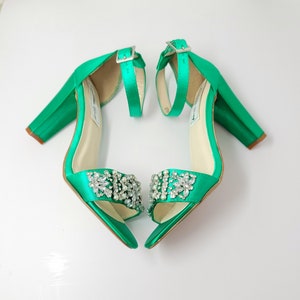 Emerald Green Chunky Heels 100 COLORS Green Bridal Sandals Crystal and Pearl Design Green Bridal Shoes Green Wedding Green White Block Heels