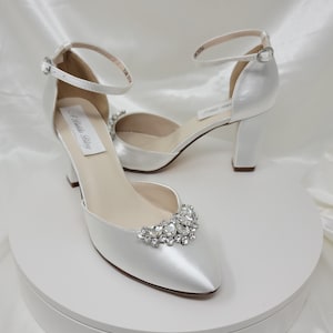 White Block Wedding Shoes with Crystal Detail Over 100 COLORS White Bridal Sandals Ivory Bridal Shoes Ivory Wedding Shoes Ivory Block Heels