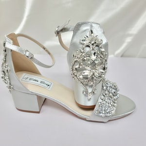Silver Wedding Shoes Silver Block Heels 100 COLORS Silver Chunky Heels Silver Bridal Sandals Crystal and Pearls Grey Wedding Shoes