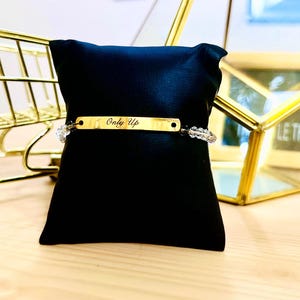 Pulsera elástica con cuentas Signature