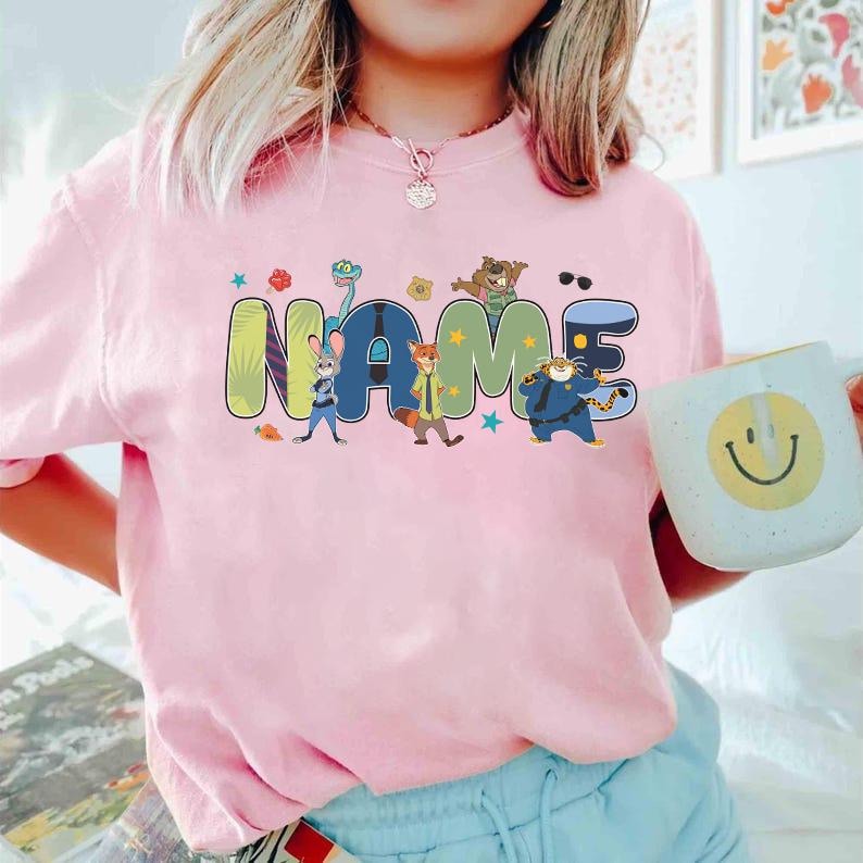 Camiseta personalizada con nombre de los personajes de Zootrópolis 2, Camiseta de Judy Hopps y Nick Wilde de Zootrópolis, Camiseta familiar para viaje a Disneyland, Reino Mágico imagen 4