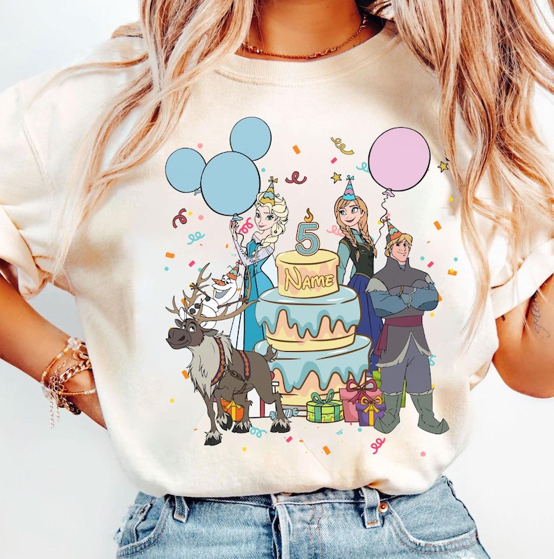 Puede incluir: Un juego de tres tazas de cer&aacute;mica con un acabado mate moteado. Las tazas son en tonos crema, gris claro y gris oscuro. Cada taza tiene un dise&ntilde;o simple y minimalista, perfecto para caf&eacute; o t&eacute;.