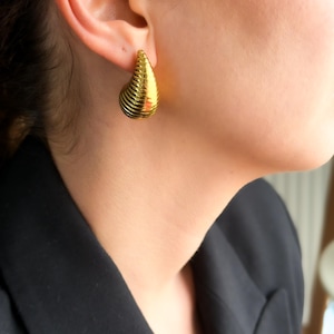 Gold Stainless Steel Teardrop Earrings – Bold Drop Studs – Modern Statement Earrings – Hypoallergenic Jewelry