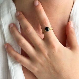 Black Onyx Ring – Gold Stainless Steel Oval Gemstone Ring – Adjustable Boho Protection Jewelry – Gift for Her