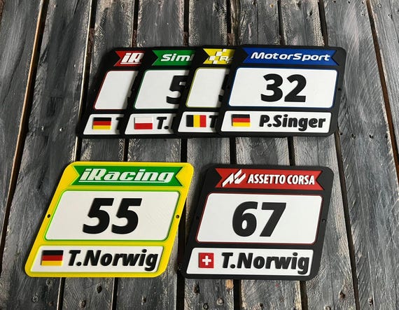 Personalisiertes 3D Racing Number and Name Plate | LMU·iRacing · Assetto Corsa · RennSport | Racing Nummernschild Name & Flagge Sim Rig Deko