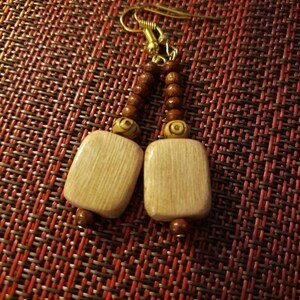 Light Wooden Square Dangles image 1