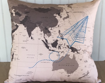Funda de almohada de avión de papel