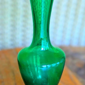 Vintage Napco Emerald Green Hand-Blown Glass Bud Vase - Mid-Century Modern Art Glass